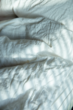 Charger l'image dans la galerie, La parure de lit en lin et coton by Gastaldi